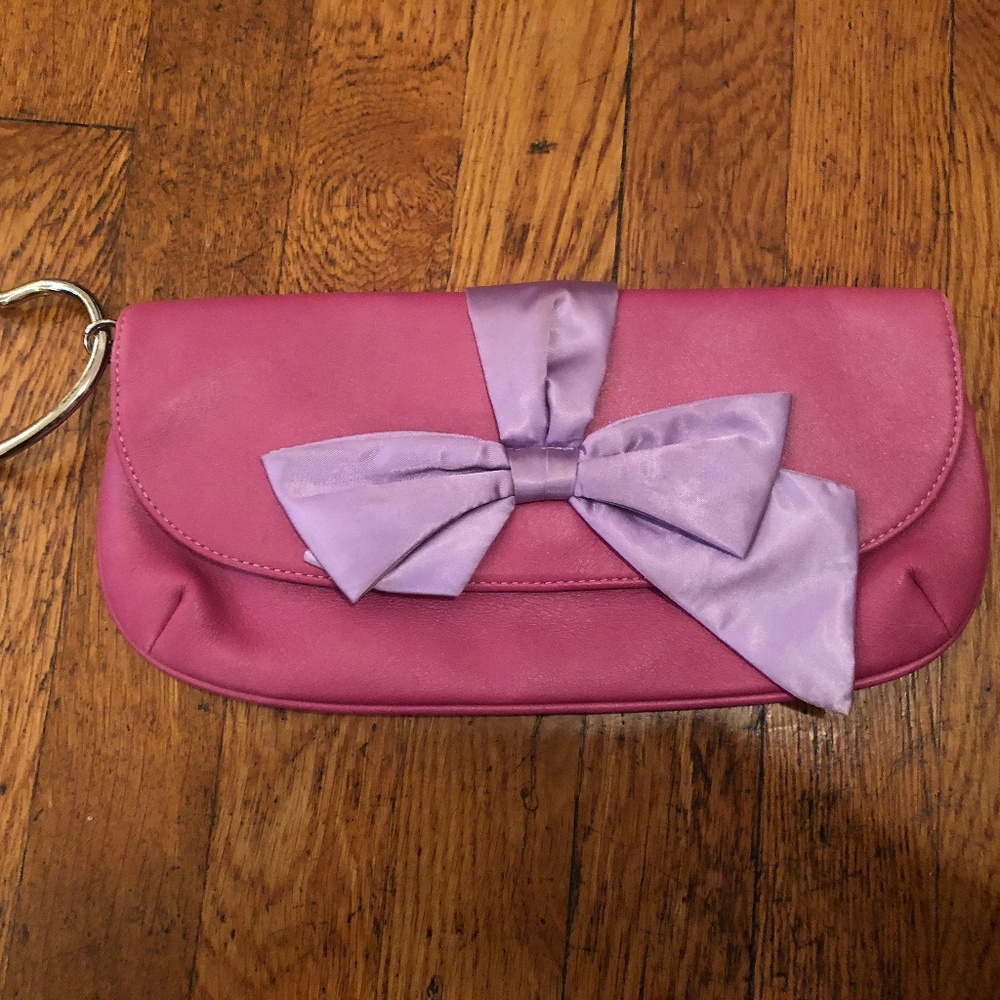 Lovcat Paris, Luxurious Leather Petit Bow Clutch